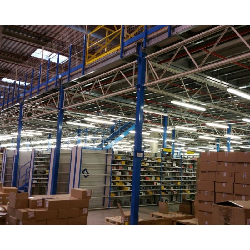 Plateforme de stockage de 25M², Hauteur de plancher à 3M